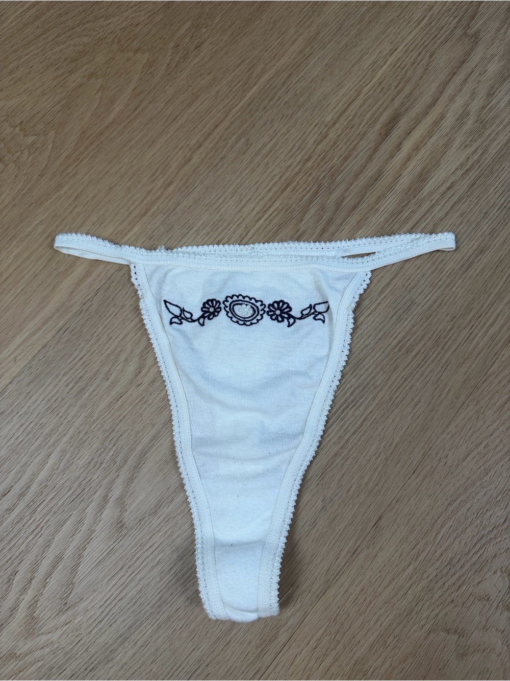 Vintage Secret Treasures High Leg Cut Thong Panty S